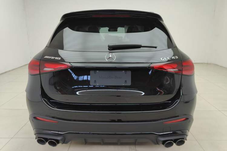 Used Mercedes-Benz GLC AMG 2026 Model AMG GLC 43 4MATIC Exterior 4