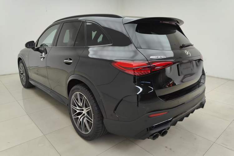 Used Mercedes-Benz GLC AMG 2026 Model AMG GLC 43 4MATIC Exterior 5