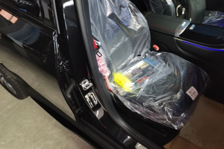 Used Mercedes-Benz GLC AMG 2026 Model AMG GLC 43 4MATIC Right Front Seat