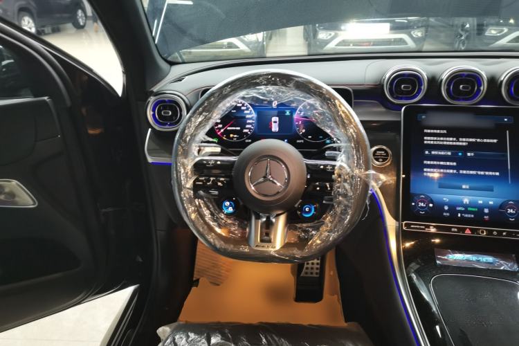 Used Mercedes-Benz GLC AMG 2026 Model AMG GLC 43 4MATIC Steering Wheel