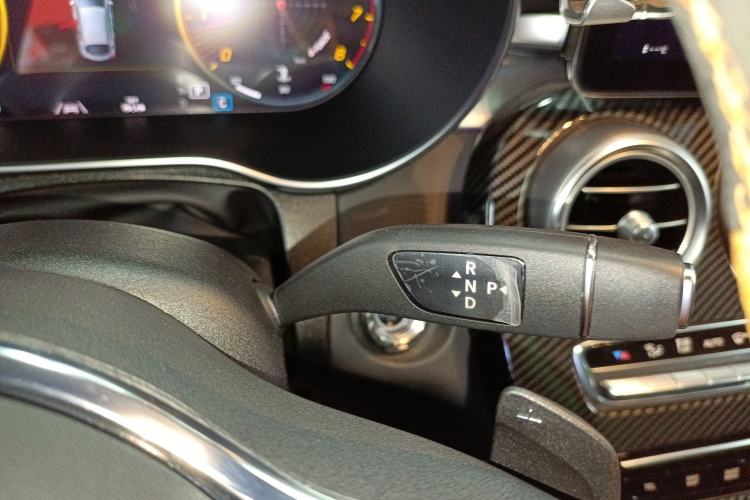 Used Mercedes-Benz GLC Coupe 2023 GLC 300 4MATIC Coupe SUV Gear Lever