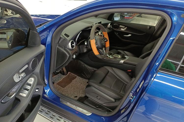 Used Mercedes-Benz GLC Coupe 2023 GLC 300 4MATIC Coupe SUV Interior 2