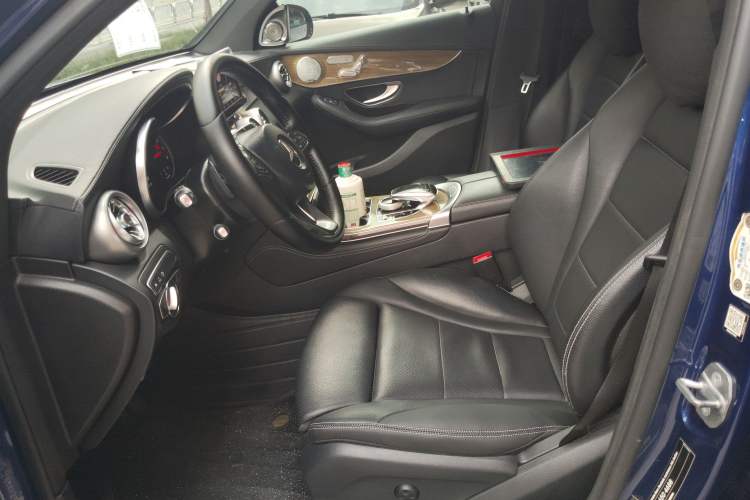 Used Mercedes-Benz GLC Coupe 2017 GLC 260 4MATIC Coupe SUV Left Front Seat