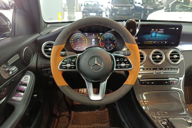 Used Mercedes-Benz GLC Coupe 2023 GLC 300 4MATIC Coupe SUV Steering Wheel