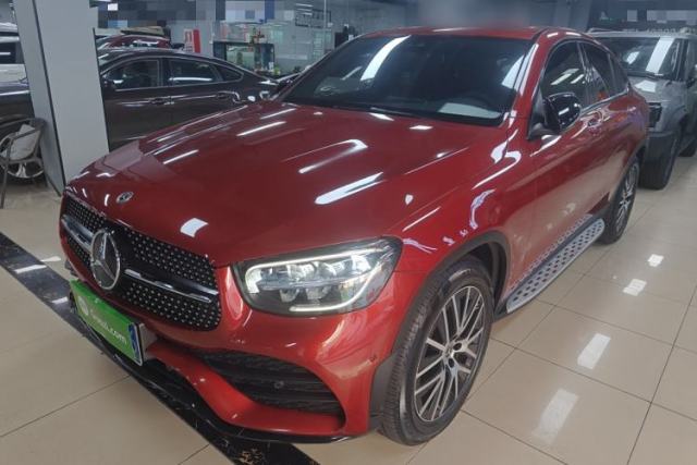 Ojetý Mercedes-Benz GLC Coupe 2020 GLC 300 4MATIC Coupe SUV