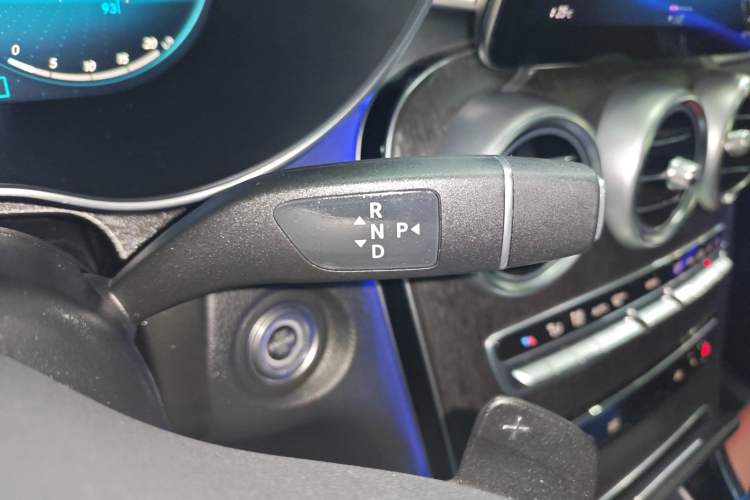 Used Mercedes-Benz GLC Coupe 2021 GLC 300 4MATIC Coupe SUV Gear Lever