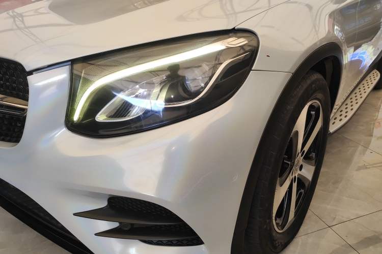 Used Mercedes-Benz GLC Coupe 2017 GLC 200 4MATIC Coupe SUV Left Front Headlight