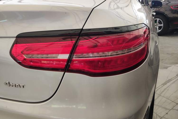 Used Mercedes-Benz GLC Coupe 2017 GLC 200 4MATIC Coupe SUV Right Rear Taillight