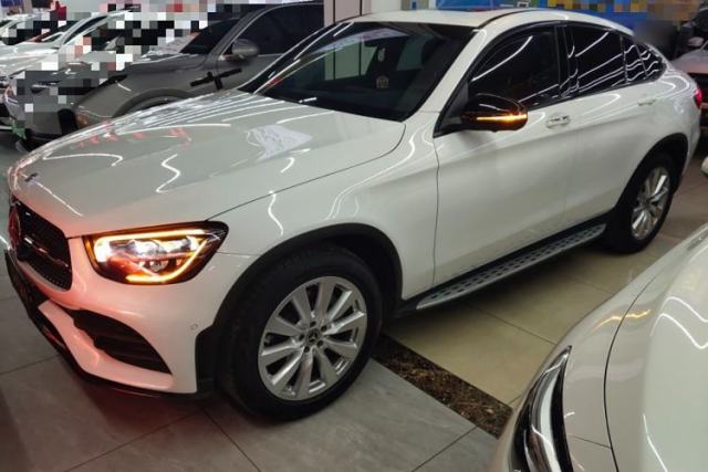 Mercedes-Benz GLC Coupe 2021 GLC 260 4MATIC Coupe SUV مستعملة