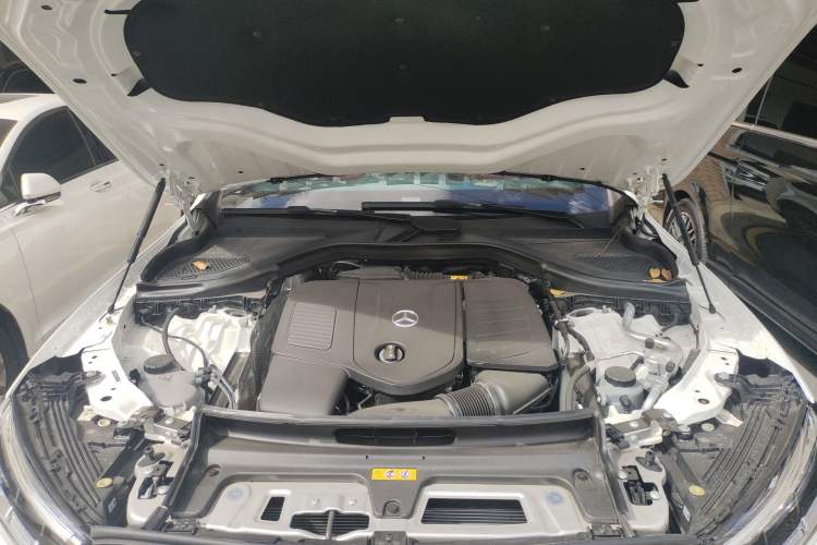 Used Mercedes-Benz GLC Coupe 2024 GLC 300 4MATIC Coupe SUV Engine Bay