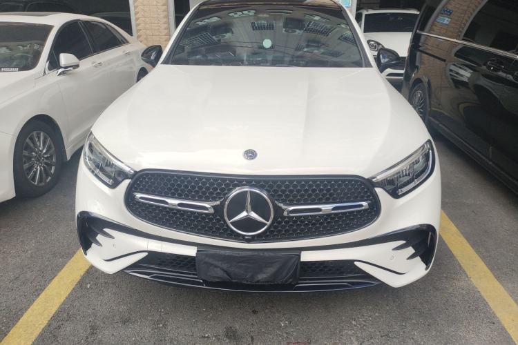 Used Mercedes-Benz GLC Coupe 2024 GLC 300 4MATIC Coupe SUV Front