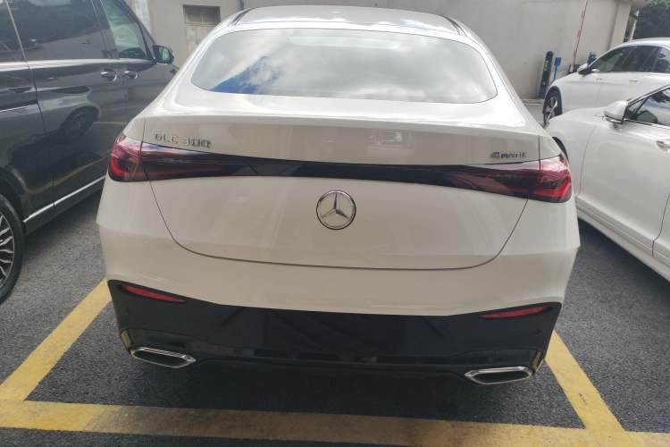 Used Mercedes-Benz GLC Coupe 2024 GLC 300 4MATIC Coupe SUV Rear
