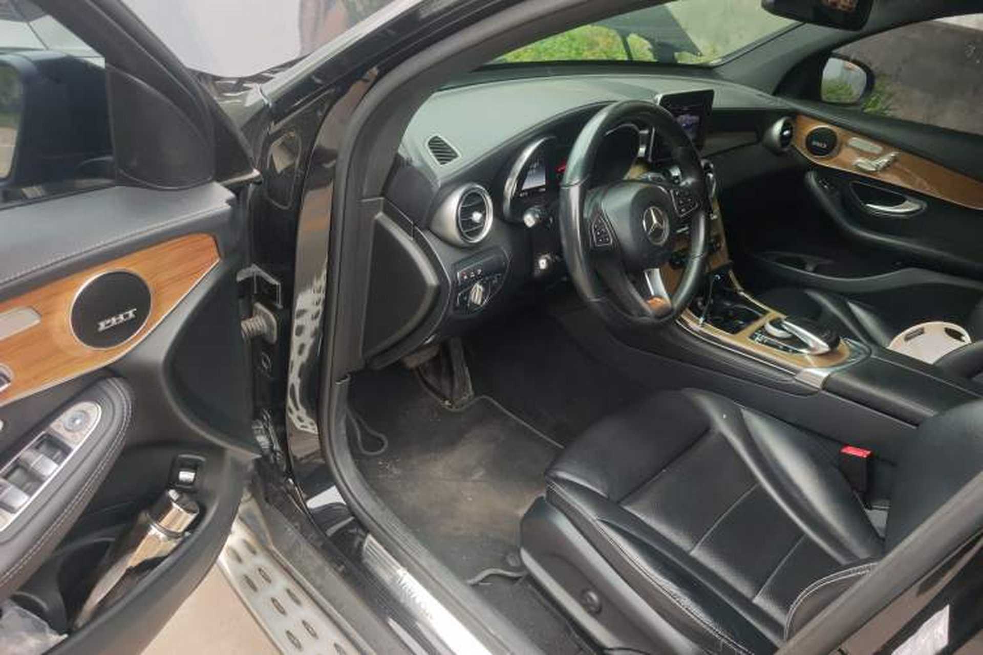 Used Mercedes-Benz GLC Coupe 2017 GLC 260 4MATIC Coupe SUV Driver Seat