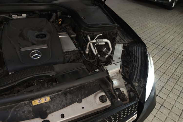 Used Mercedes-Benz GLC Coupe 2017 GLC 200 4MATIC Coupe SUV Engine Bay Left