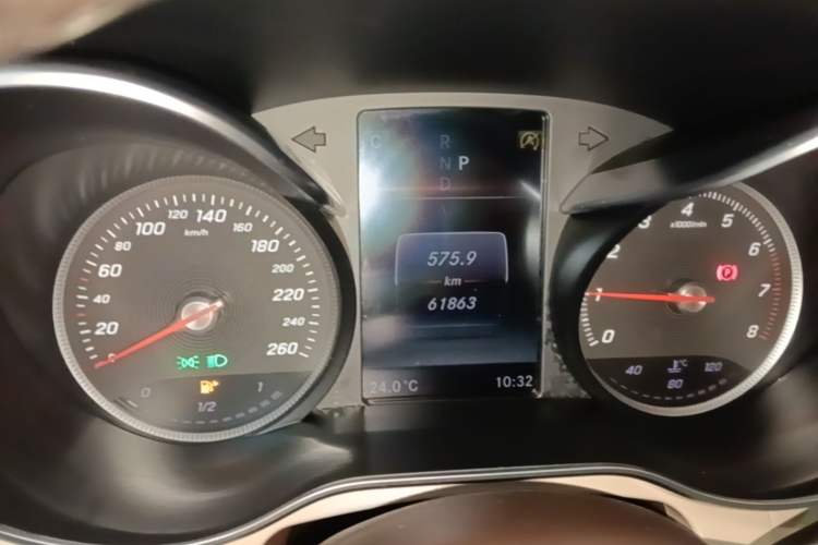 Used Mercedes-Benz GLC Coupe 2017 GLC 200 4MATIC Coupe SUV Instrument Cluster