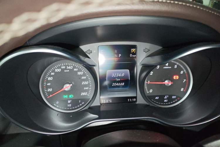 Used Mercedes-Benz GLC Coupe 2017 GLC 260 4MATIC Coupe SUV Instrument Cluster