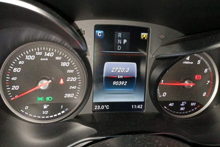 Used Mercedes-Benz GLC Coupe 2017 GLC 200 4MATIC Coupe SUV Instrument Cluster