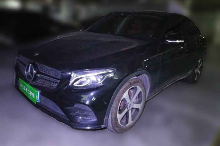 Used Mercedes-Benz GLC Coupe 2017 GLC 200 4MATIC Coupe SUV Guazi used car, China used car export, Used car for sale, Used cars, Cheapest cars for sale