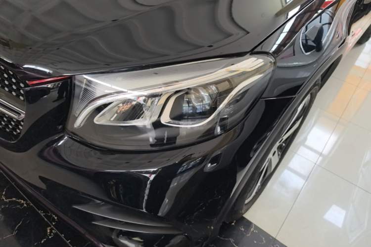 Used Mercedes-Benz GLC Coupe 2017 GLC 200 4MATIC Coupe SUV Left Front Headlight