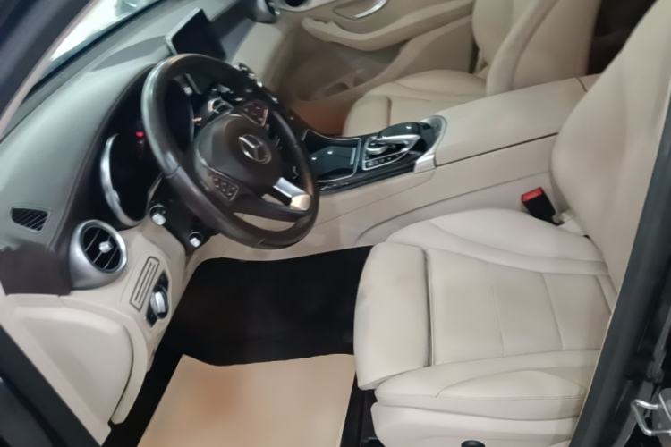 Used Mercedes-Benz GLC Coupe 2017 GLC 200 4MATIC Coupe SUV Left Front Seat