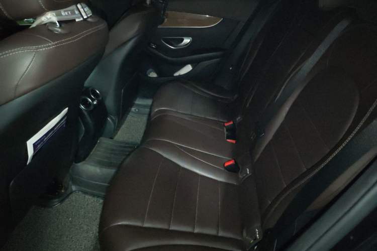 Used Mercedes-Benz GLC Coupe 2017 GLC 260 4MATIC Coupe SUV Left Rear Seat
