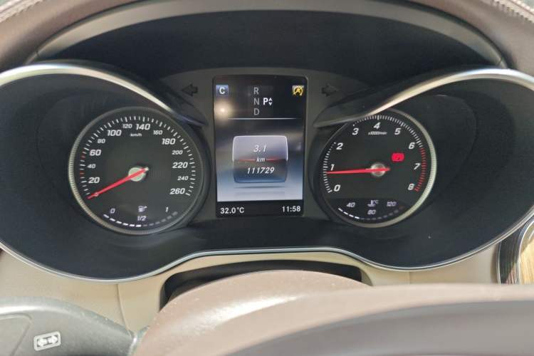 Used Mercedes-Benz GLC Coupe 2017 GLC 260 4MATIC Coupe SUV Odometer Close Up