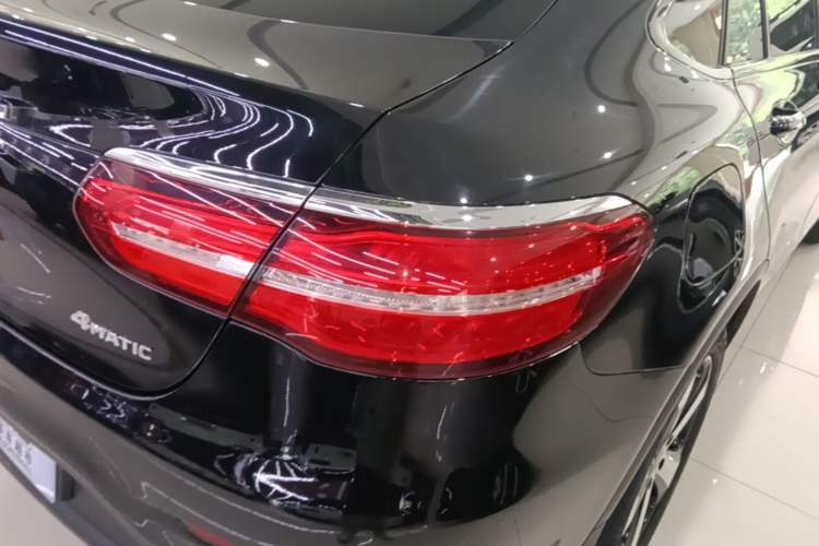 Used Mercedes-Benz GLC Coupe 2017 GLC 200 4MATIC Coupe SUV Right Rear Taillight