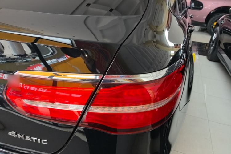 Used Mercedes-Benz GLC Coupe 2017 GLC 200 4MATIC Coupe SUV Right Rear Taillight