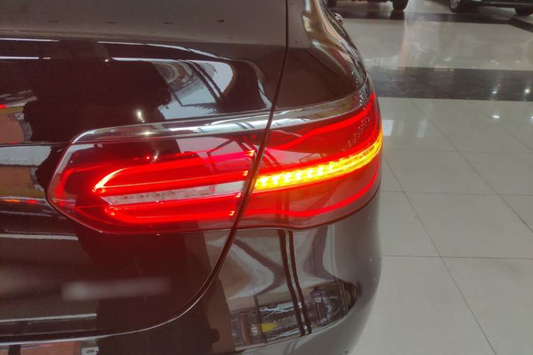 Used Mercedes-Benz GLC Coupe 2017 GLC 200 4MATIC Coupe SUV Right Rear Taillight