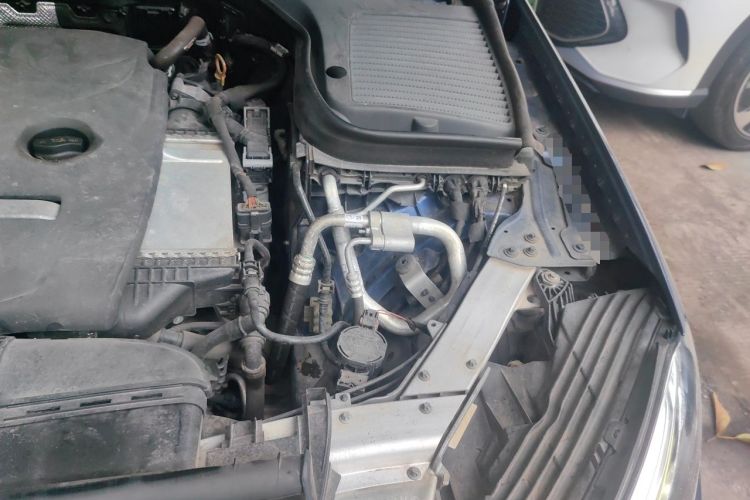 Used Mercedes-Benz GLC Coupe 2017 GLC 200 4MATIC Coupe SUV Engine Bay Left