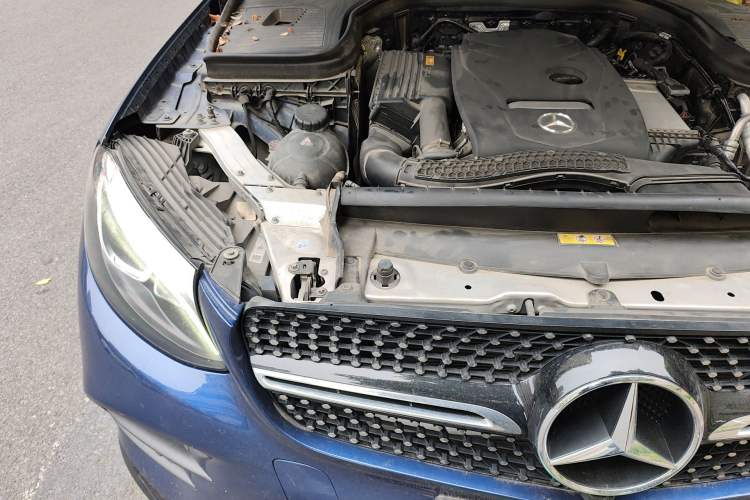 Used Mercedes-Benz GLC Coupe 2017 GLC 260 4MATIC Coupe SUV Engine Bay Right