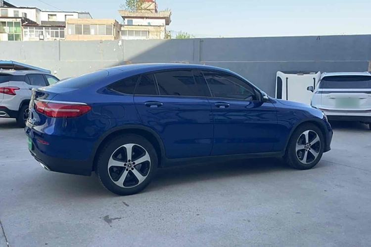 Used Mercedes-Benz GLC Coupe 2017 GLC 200 4MATIC Coupe SUV Exterior 2