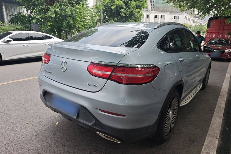 Used Mercedes-Benz GLC Coupe 2017 GLC 200 4MATIC Coupe SUV Exterior 3