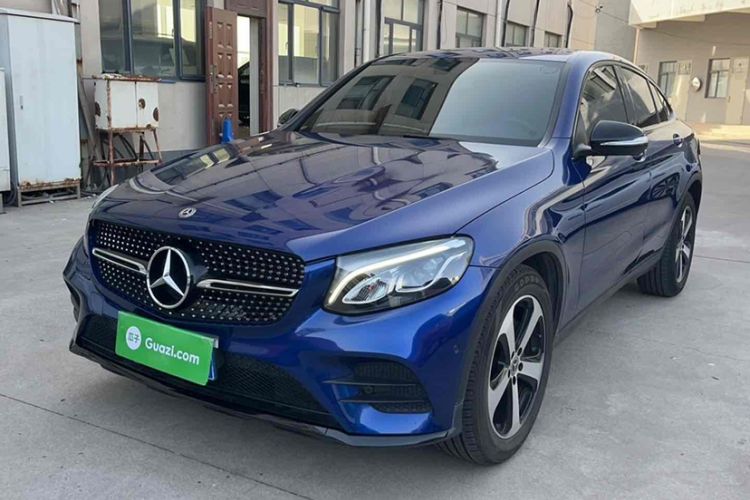 Used Mercedes-Benz GLC Coupe 2017 GLC 200 4MATIC Coupe SUV Exterior 3