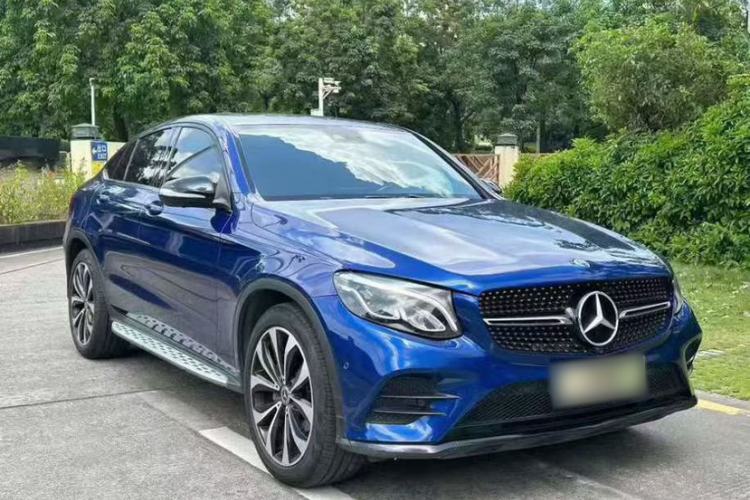 Used Mercedes-Benz GLC Coupe 2017 GLC 260 4MATIC Coupe SUV Exterior 3