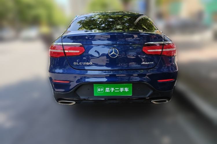 Used Mercedes-Benz GLC Coupe 2017 GLC 260 4MATIC Coupe SUV Exterior 4