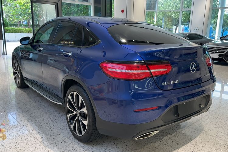 Used Mercedes-Benz GLC Coupe 2017 GLC 260 4MATIC Coupe SUV Exterior 5