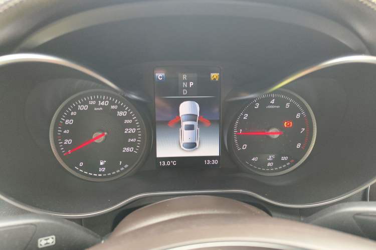 Used Mercedes-Benz GLC Coupe 2017 GLC 260 4MATIC Coupe SUV Instrument Cluster
