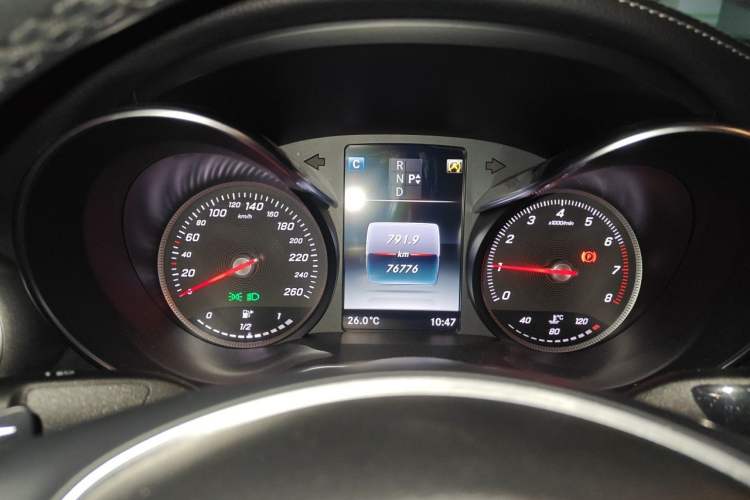 Used Mercedes-Benz GLC Coupe 2017 GLC 260 4MATIC Coupe SUV Instrument Cluster