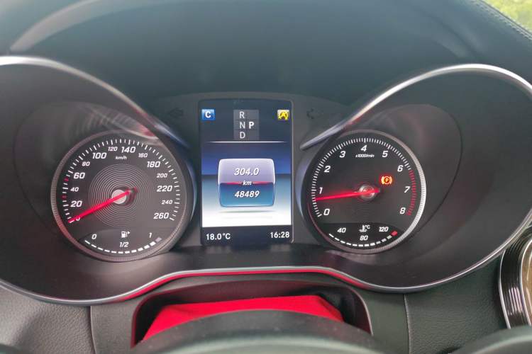 Used Mercedes-Benz GLC Coupe 2017 GLC 260 4MATIC Coupe SUV Instrument Cluster
