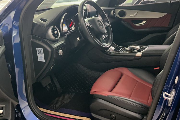 Used Mercedes-Benz GLC Coupe 2017 GLC 200 4MATIC Coupe SUV Interior 2