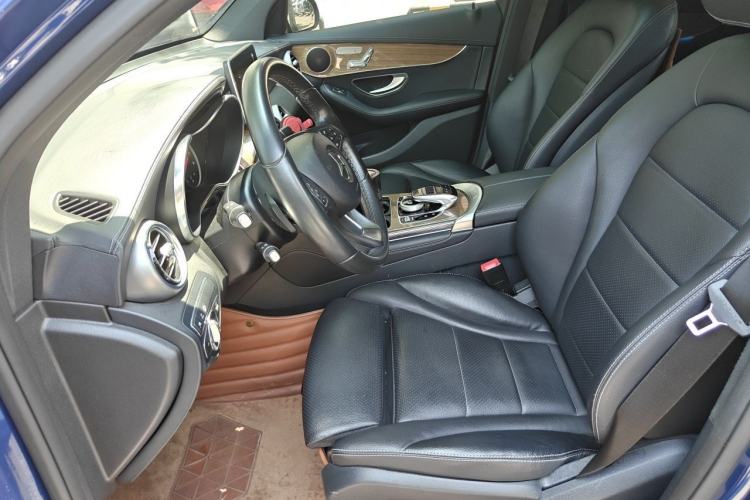 Used Mercedes-Benz GLC Coupe 2017 GLC 260 4MATIC Coupe SUV Left Front Seat