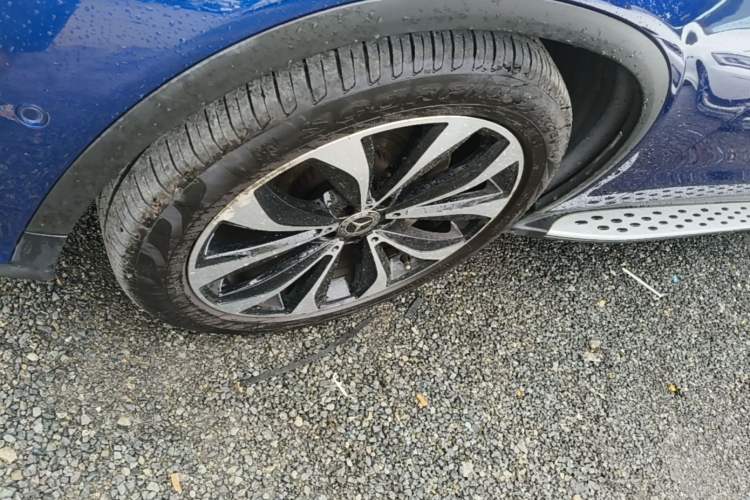 Used Mercedes-Benz GLC Coupe 2017 GLC 260 4MATIC Coupe SUV Left Front Wheel Hub