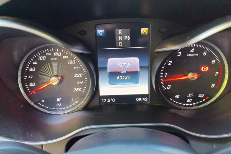 Used Mercedes-Benz GLC Coupe 2017 GLC 260 4MATIC Coupe SUV Odometer Close Up