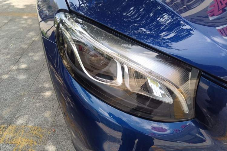 Used Mercedes-Benz GLC Coupe 2017 GLC 200 4MATIC Coupe SUV Right Front Headlight