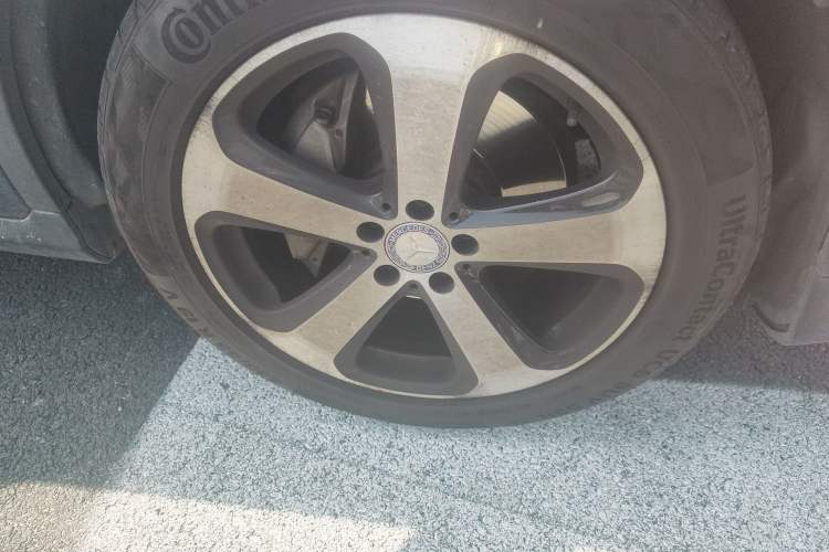 Used Mercedes-Benz GLC Coupe 2017 GLC 200 4MATIC Coupe SUV Right Front Wheel Hub