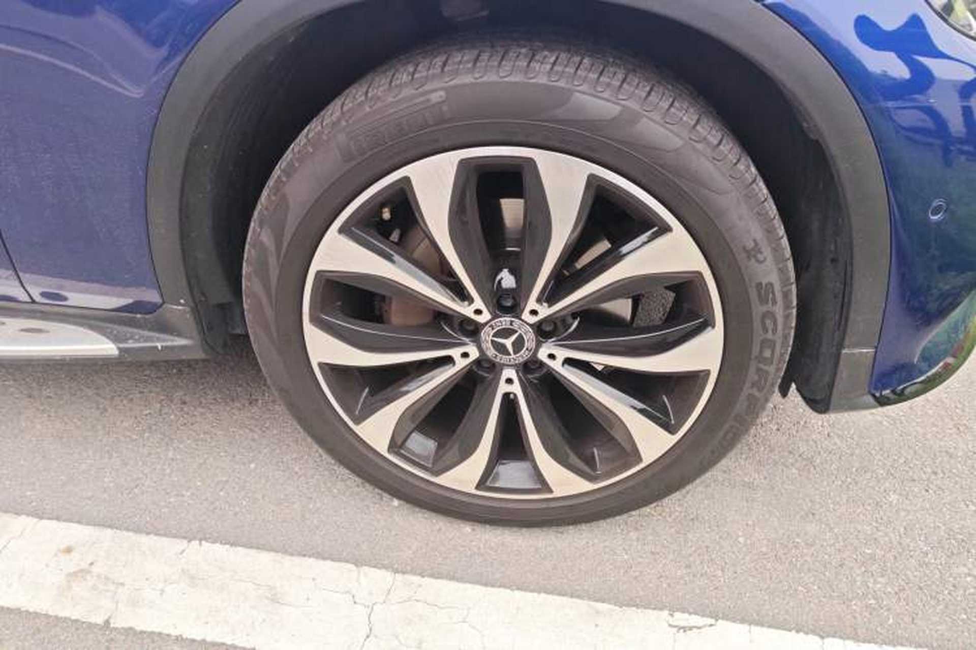 Used Mercedes-Benz GLC Coupe 2017 GLC 260 4MATIC Coupe SUV Right Front Wheel Hub