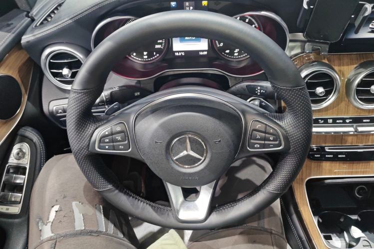 Used Mercedes-Benz GLC Coupe 2017 GLC 260 4MATIC Coupe SUV Steering Wheel
