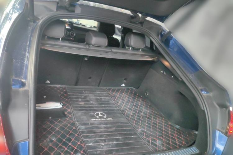 Used Mercedes-Benz GLC Coupe 2017 GLC 200 4MATIC Coupe SUV Trunk