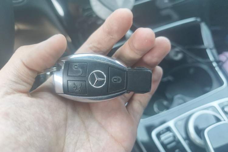 Used Mercedes-Benz GLC Coupe 2017 GLC 200 4MATIC Coupe SUV Vehicle Key